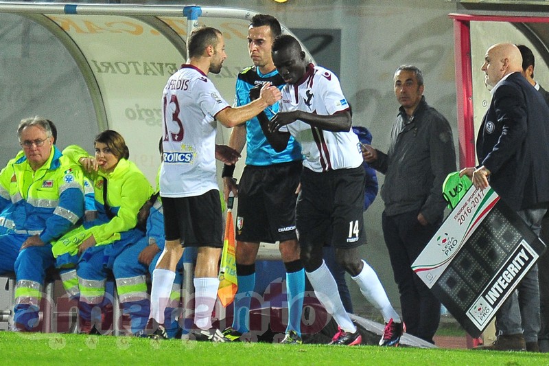 Demba in campo nei minuti conclusivi al posto di De Feudis